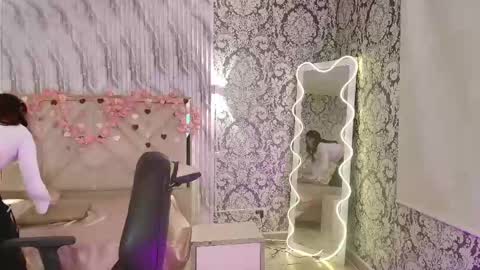 nooah_tay online show from 22, 4, 2026