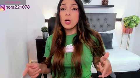 Snapshot of nora22xx chatting on 20, 2, 2025 Nora online show from 20, 2, 2025