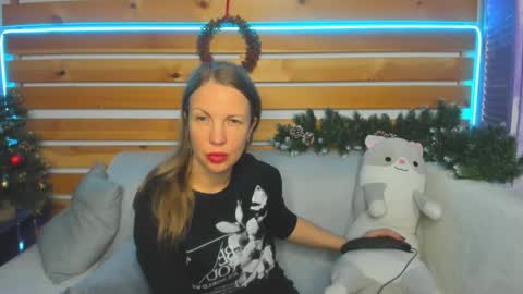 Nora online show from 7, 12, 2024