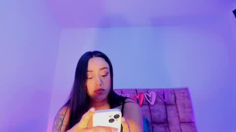 Nora Da Silva online show from 12, 5, 2026