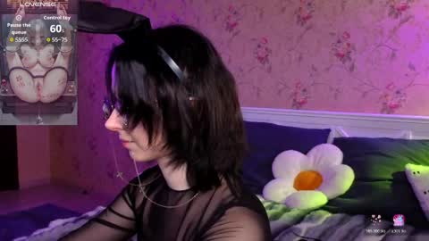 Nora Failure online show from 20, 4, 2026