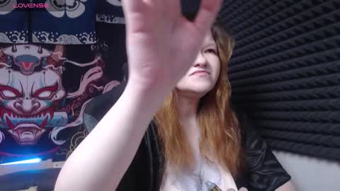 Nora online show from 14, 11, 2025