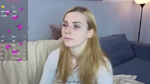 Snapshot of noradunn chatting on 20, 9, 2025 Elina online show from 20, 9, 2025