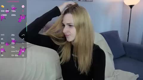 Snapshot of noradunn chatting on 21, 9, 2025 Elina online show from 21, 9, 2025