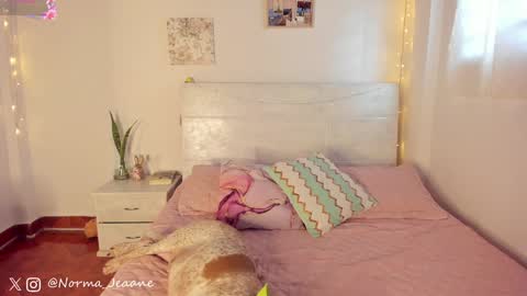 Norma Jeaane online show from 8, 1, 2025