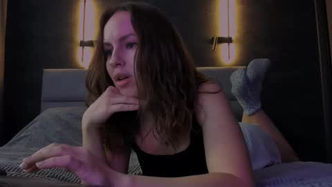 Snapshot of north_baby chatting on 22, 10, 2025 North online show from 22, 10, 2025