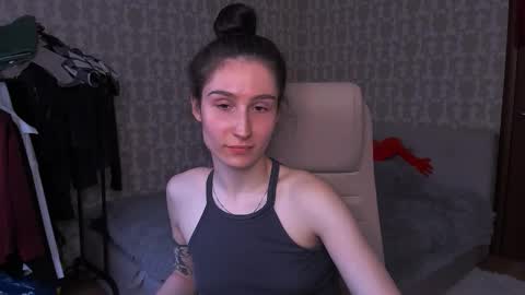 Hazel online show from 30, 3, 2026