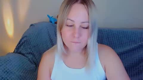 hi glad to chat online show from 9, 9, 2025