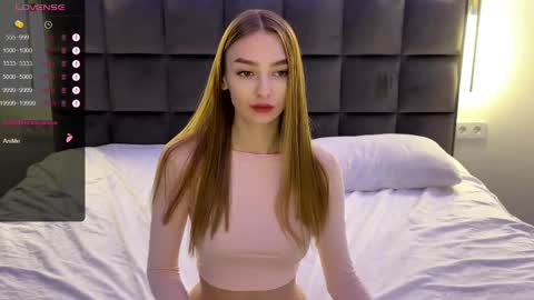 Snapshot of notelis chatting on 17, 2, 2025 Goldie online show from 17, 2, 2025