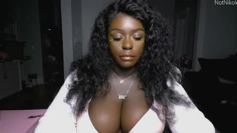 Nikole online show from 5, 5, 2026
