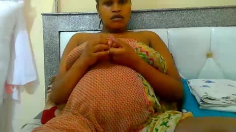 Snapshot of notoy1 chatting on 5, 6, 2026 notoy1 online show from 5, 6, 2026