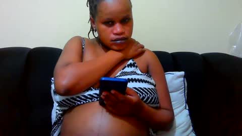 Snapshot of notoy1 chatting on 23, 7, 2026 notoy1 online show from 23, 7, 2026