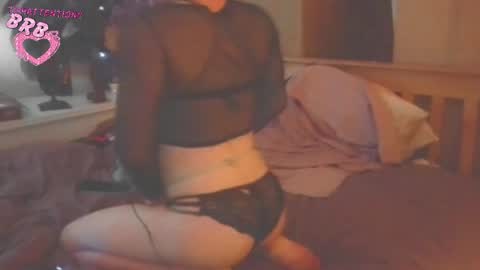 Snapshot of notyourfemboi chatting on 18, 6, 2026 Lucy online show from 18, 6, 2026
