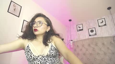 V A L E R Y  online show from 14, 3, 2026