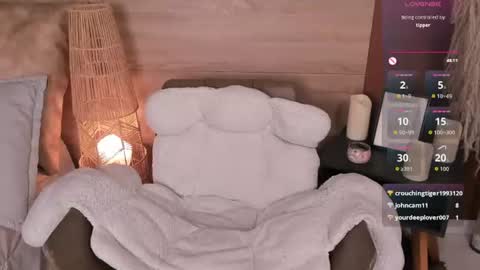 nova_grey__ online show from 28, 7, 2026