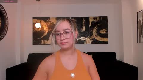 Nova Sinclair online show from 22, 7, 2026