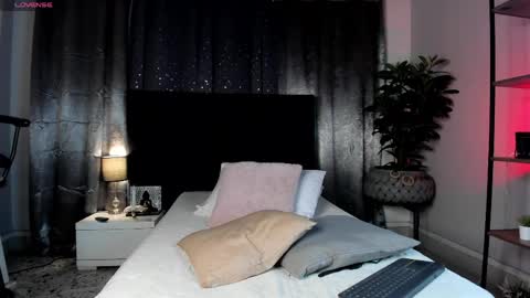 Nova online show from 23, 4, 2026