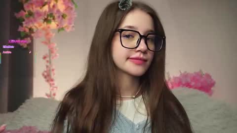 Snapshot of now_you_know chatting on 8, 11, 2025 Dina online show from 8, 11, 2025