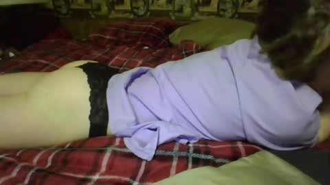 nudenene22 online show from 9, 4, 2026