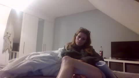 Snapshot of nudgemanalice69 chatting on 26, 10, 2025 Alice Nudgeman online show from 26, 10, 2025