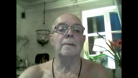 Haky online show from 5, 1, 2025