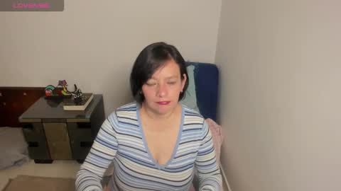 nuit_rose online show from 14, 9, 2025