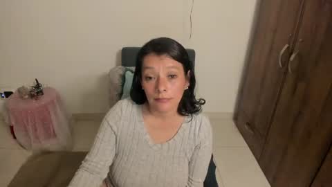nuit_rose online show from 24, 7, 2026