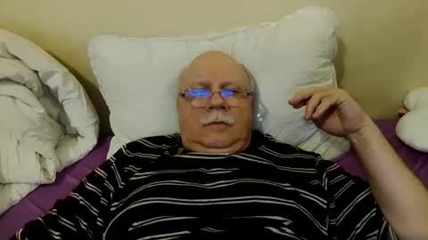 nukiss online show from 24, 2, 2025