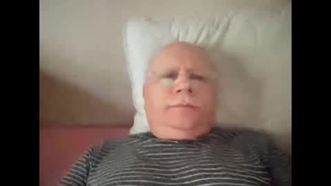 nukiss online show from 15, 9, 2025