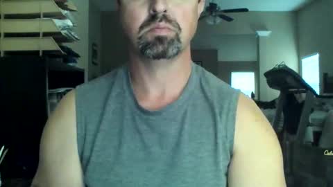 nvrenuff1979 online show from 7, 11, 2025