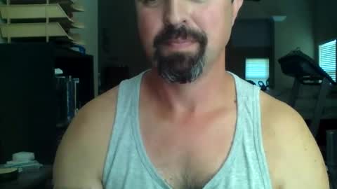 nvrenuff1979 online show from 18, 6, 2026