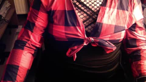 Snapshot of ny_lo chatting on 1, 2, 2025 Nylon lover online show from 1, 2, 2025