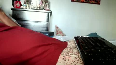 KN online show from 5, 10, 2025