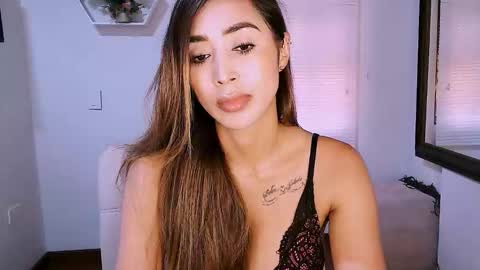 Nycole online show from 27, 2, 2026