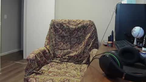 Nyctophilic online show from 9, 2, 2025