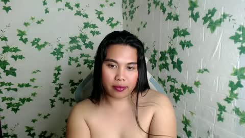 nylecummer online show from 28, 1, 2025