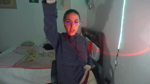 Snapshot of nymph_frida chatting on 15, 1, 2026 Frida online show from 15, 1, 2026