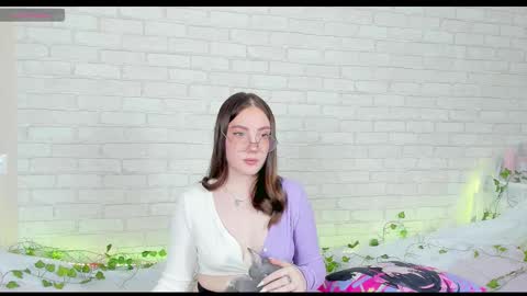 Snapshot of nymphalean chatting on 20, 11, 2025 Kat online show from 20, 11, 2025