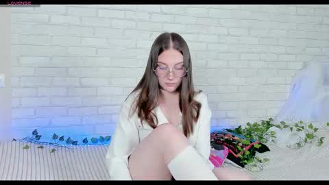 Kat online show from 4, 2, 2026