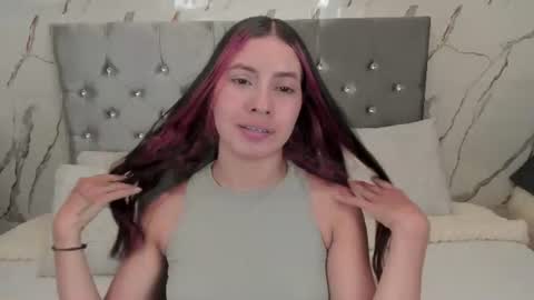 xionela gates online show from 9, 7, 2026