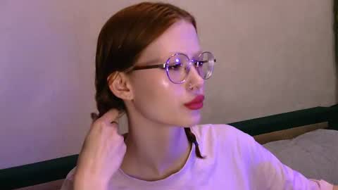 Snapshot of nyra_thira chatting on 4, 7, 2026 nyra_thira online show from 4, 7, 2026