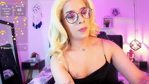 Snapshot of nyx__blackwood chatting on 20, 1, 2025 nyx__blackwood online show from 20, 1, 2025