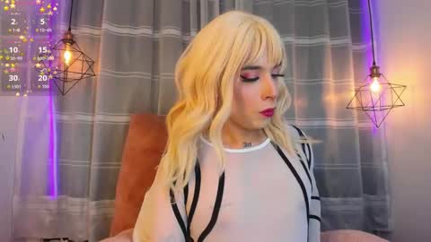 Snapshot of nyx__blackwood chatting on 27, 11, 2025 nyx__blackwood online show from 27, 11, 2025