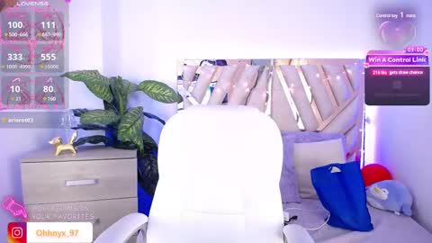 Alex   .    online show from 7, 3, 2025