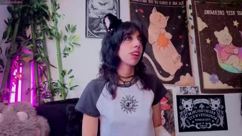 Snapshot of nyx_nayla chatting on 5, 6, 2026 online show from 5, 6, 2026