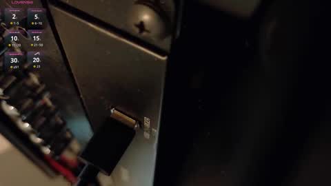 Snapshot of o_doctor chatting on 19, 10, 2025 Dr. O... online show from 19, 10, 2025