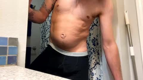 Snapshot of obedientblonde89 chatting on 6, 1, 2025 obedientblonde89 online show from 6, 1, 2025