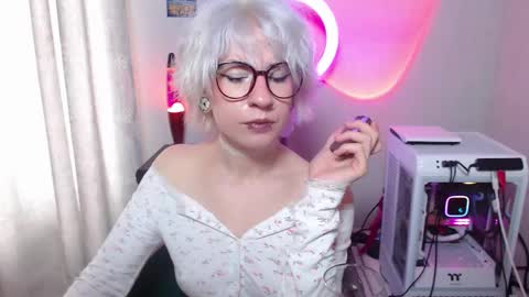 Moonlight online show from 5, 10, 2025