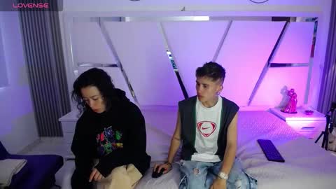 oblivionlove online show from 4, 2, 2026