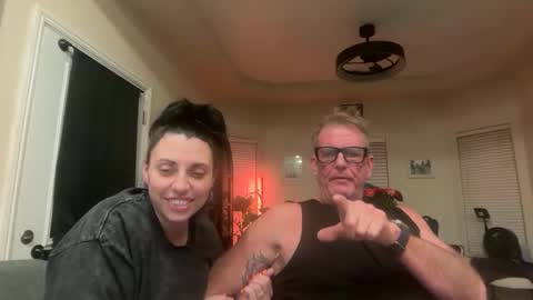 SimplyUs online show from 15, 4, 2026